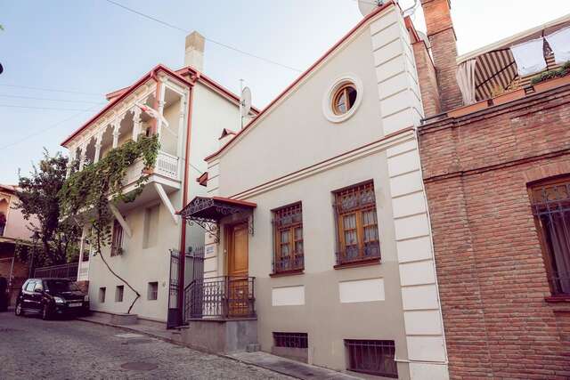 Гостевой дом Holiday House Тбилиси-3