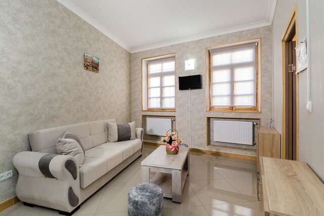 Гостевой дом Holiday House Тбилиси-26